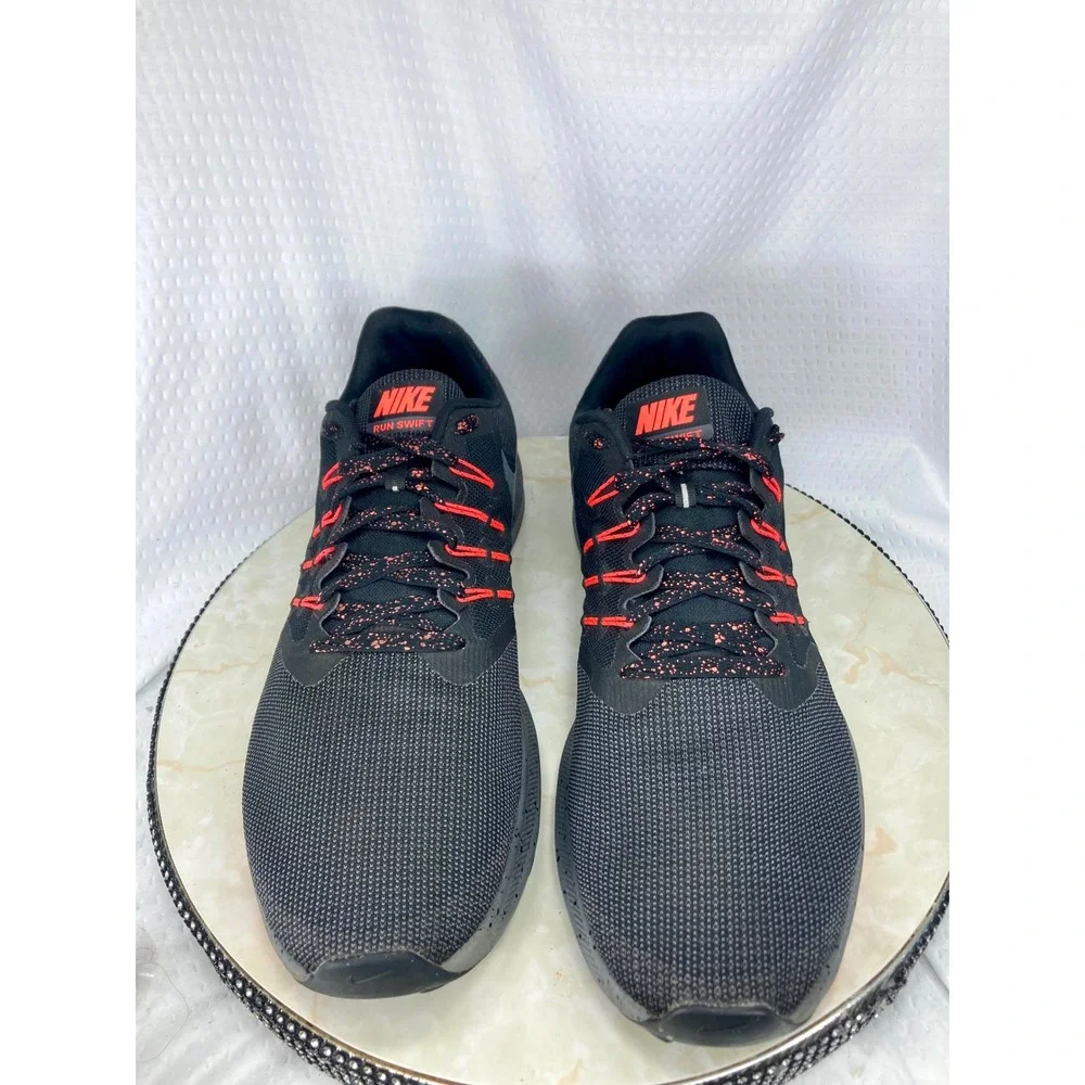 Nike Run Swift Running Shoes Mens 14 Black Hyper Crimson Sporty Low Top Sneakers